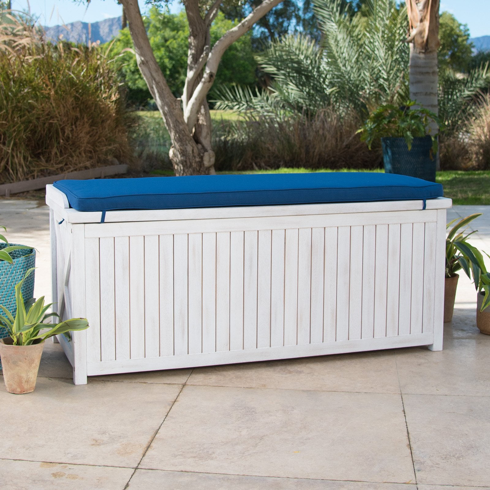 Belham Living Brighton Beach 48 in. Outdoor Storage Deck Box with Cushion White by