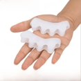 thumbnail image 1 of Separador de dedos superpuestos de silicona para cinco dedos, órtesis para pulgar valgo, clip para el cuidado de los dedos, funda protectora para dedos para hombres y mujeres, 1 of 5