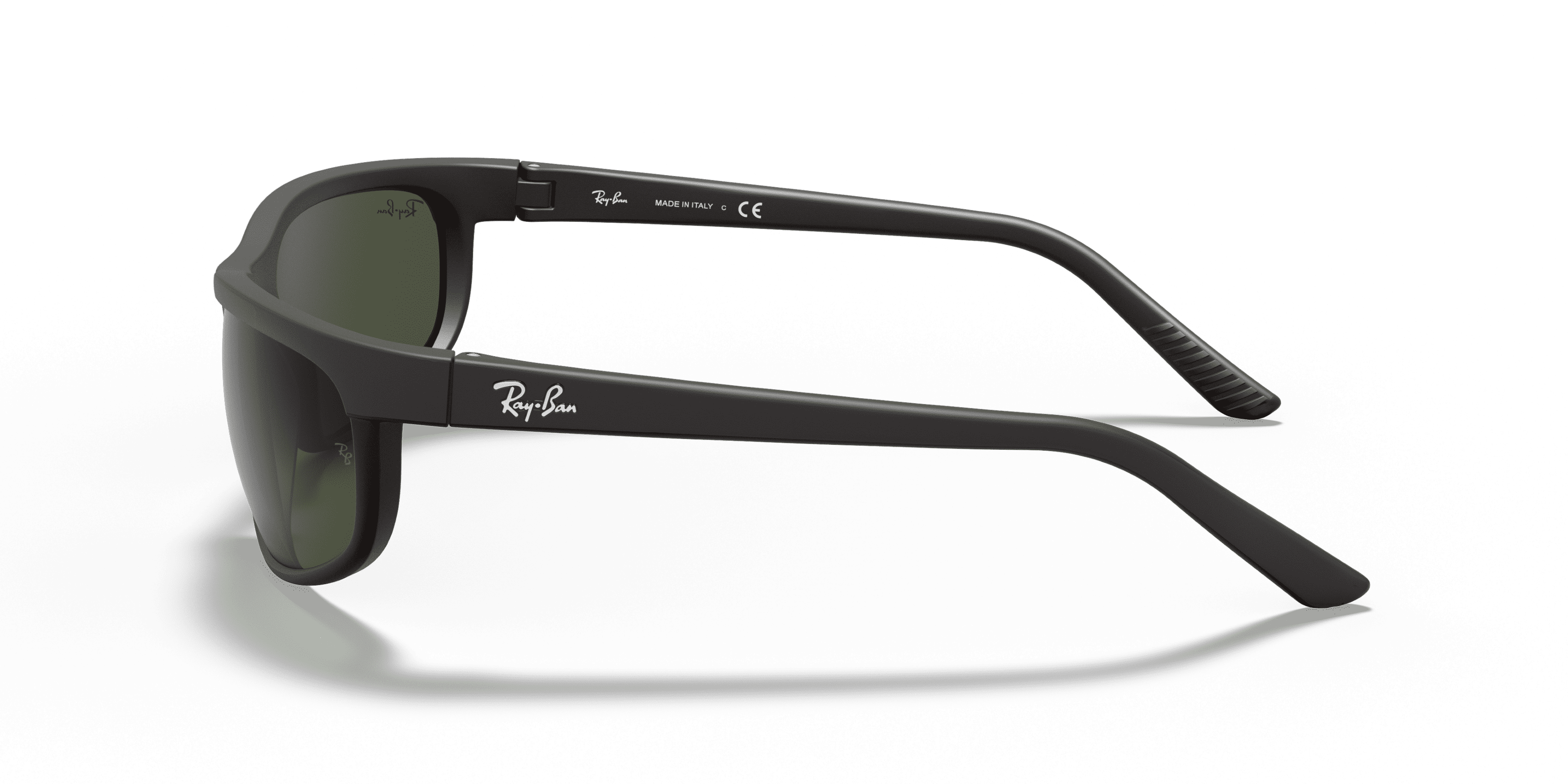 Ray-Ban Predator 2 Sunglasses, Sporty Rectangle Eyeglasses with Case, Matte Black/G-15 Green, Size 62