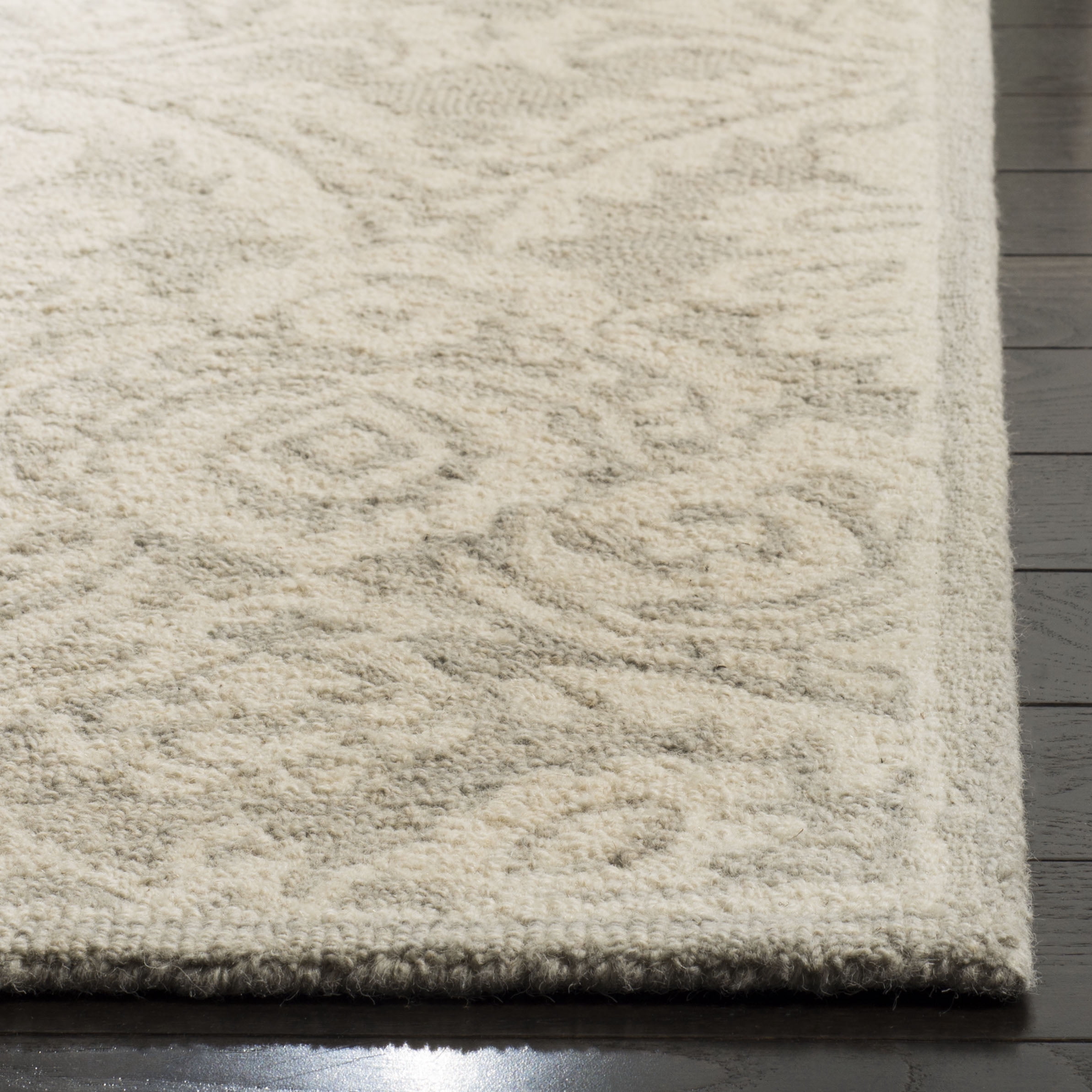 SAFAVIEH Blossom Travis Geometric Wool Area Rug, Silver/Ivory, 8' x 10'