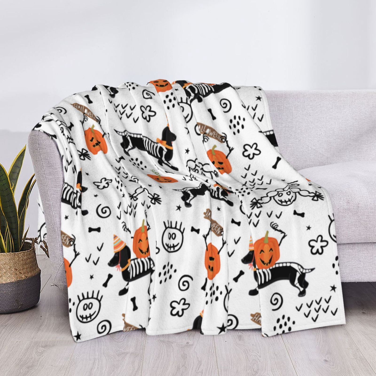 Throw Blanket for Couch - halloween pumpkin dog Soft Comfy Lightweight Cozy Warm Throw Blanket, Fuzzy Plush Flannel Blanket & Throws for Sofa and Bed All Season