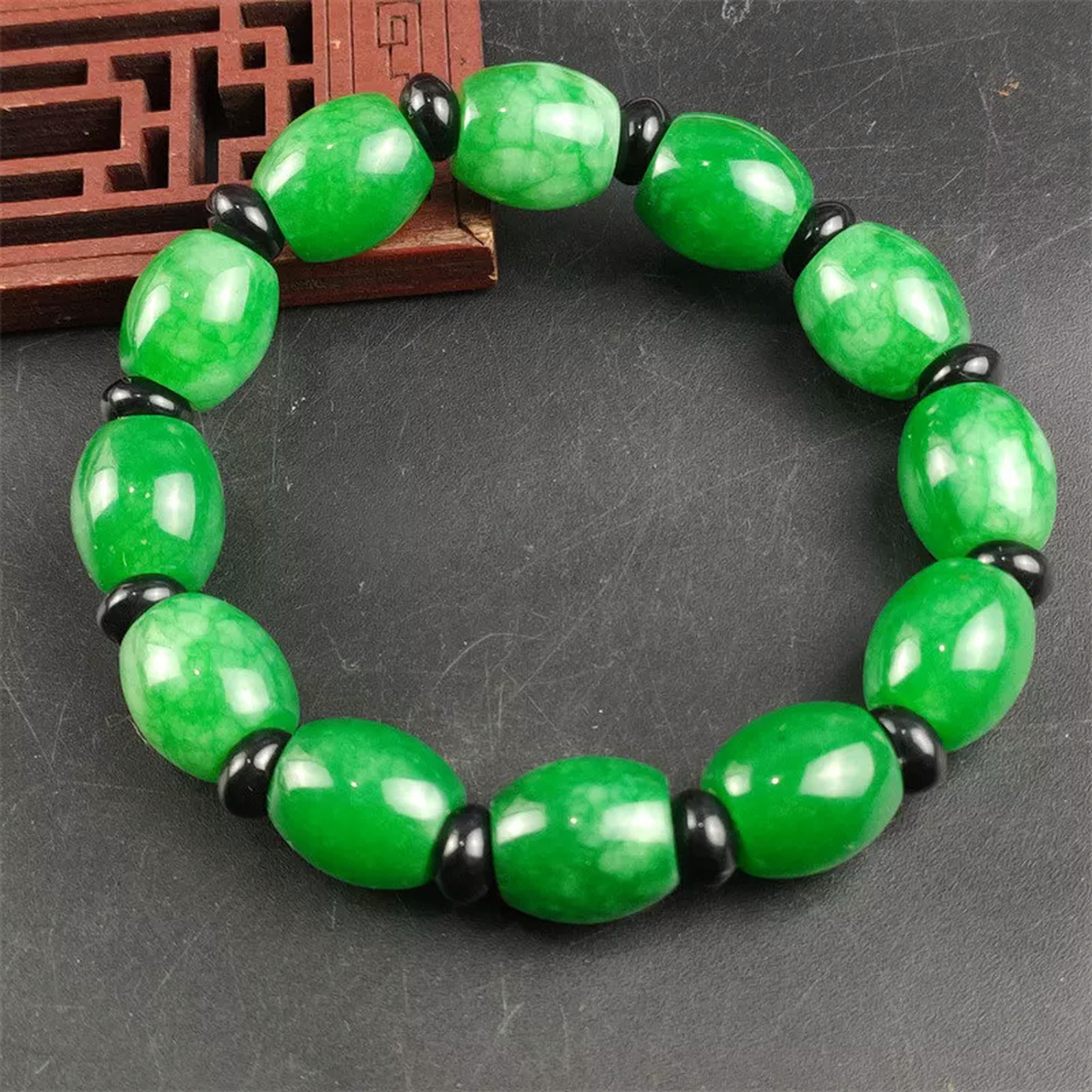 HOOUN Jewelry Guzhu Road Pass Bracelet Dry Emerald Green Jade Bracelet Men and Women