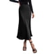 thumbnail image 1 of Falda PRETTYGARDEN 2025 Satinada Midi de Tiro Alto Negra M, 1 of 7