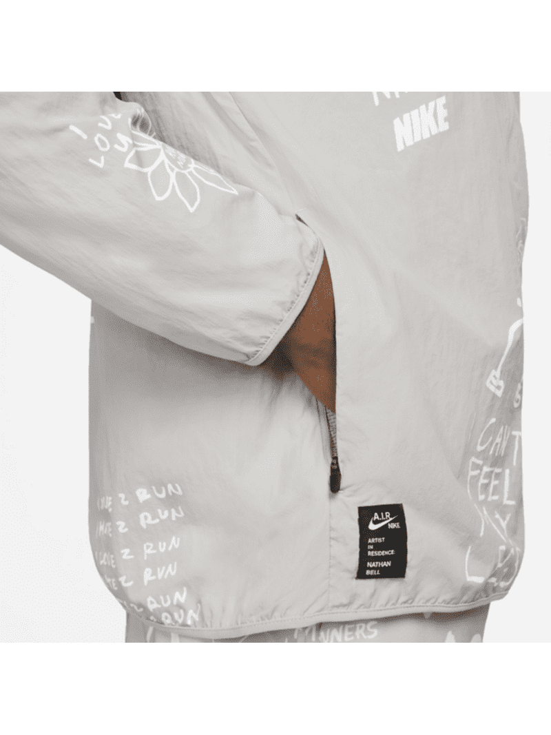 NIKE公式　Nike A.I.R. Nike Nathan Bell Amazon.com: Nike Men's Run a.I.R. Nathan Bell Running Jacket