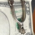 thumbnail image 4 of Sujeta billetes vintage con espuelas del oeste | Auténtico objeto de colección de metal artesanal para hombre | Regalo vaquero y accesorio de moda del oeste para ganaderos y jinetes de rodeo, 4 of 9