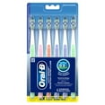 thumbnail image 1 of Brosses à dents Oral-B Protection contre la carie, moyenne, 1 of 12