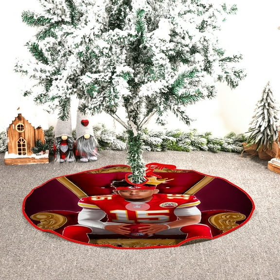 This Patrick Mahomes fleece Christmas tree skirt,diameter 29.9in