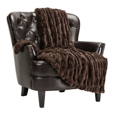 Chanasya Ruched Royal Faux Fur Throw Blanket - Fuzzy Plush Elegant Blanket for Sofa Chair Couch and Bed with Reversible Velvet Blanket (50x65 Inches) Mocha
