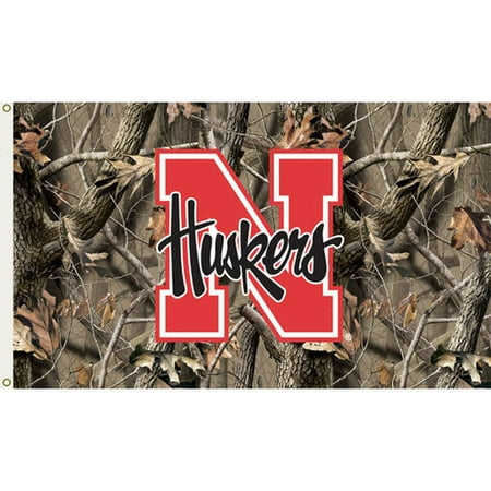 NCAA - Nebraska Cornhuskers 3x5 Realtree Camo Flag