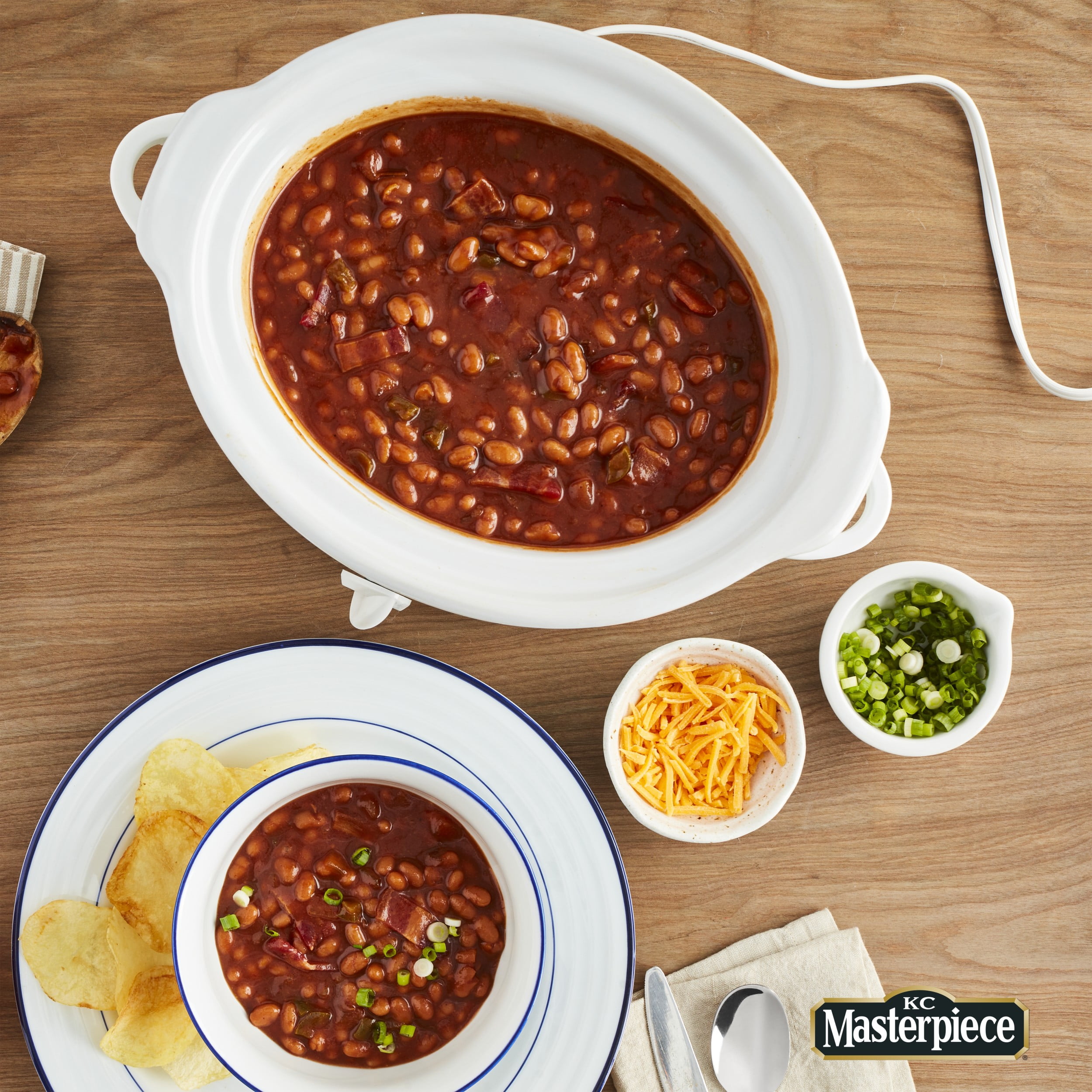 KC Masterpiece Easy Squeeze Classic 816 Sweet Maple BBQ Sauce, Gluten Free - 20 Ounces