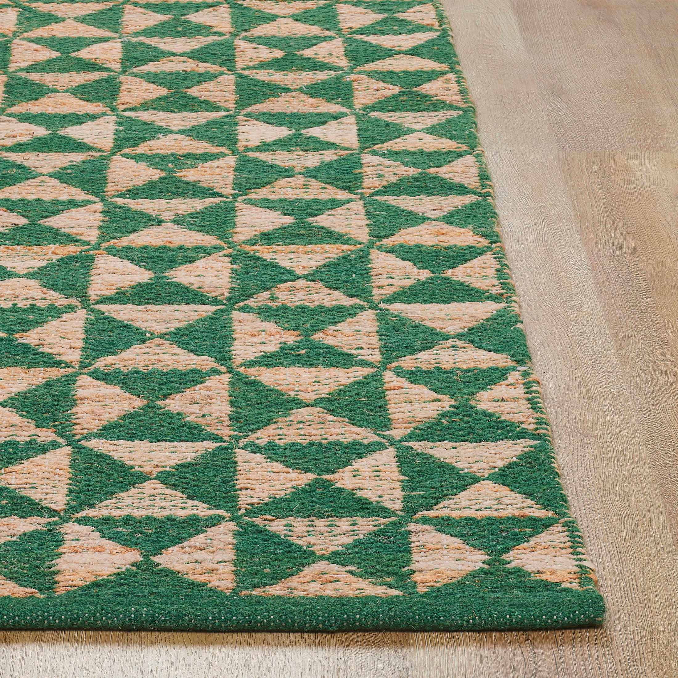 Beautiful Thyme Green Jute Geometric Indoor Area Rug by Drew Barrymore, 8' x 10'