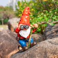 thumbnail image 3 of WONDHOME Figura Colgante de Gnomo Trepador Impermeable para Jardín, 3 of 8