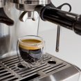 thumbnail image 4 of Paquete de 4 Vasos para Espresso, Vasos para Espresso con Aislamiento Térmico de Doble Pared, Vasos de Café de Vidrio, 3.5 Onzas YE391.408, 4 of 4