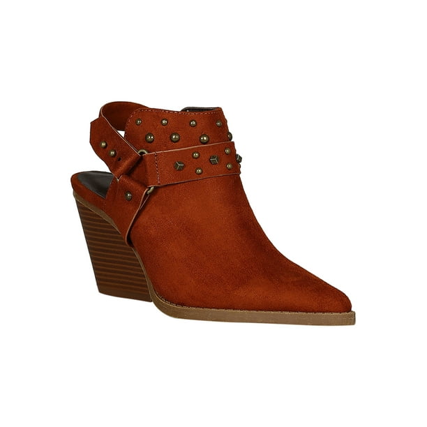 zyrannia pointy toe studded booties