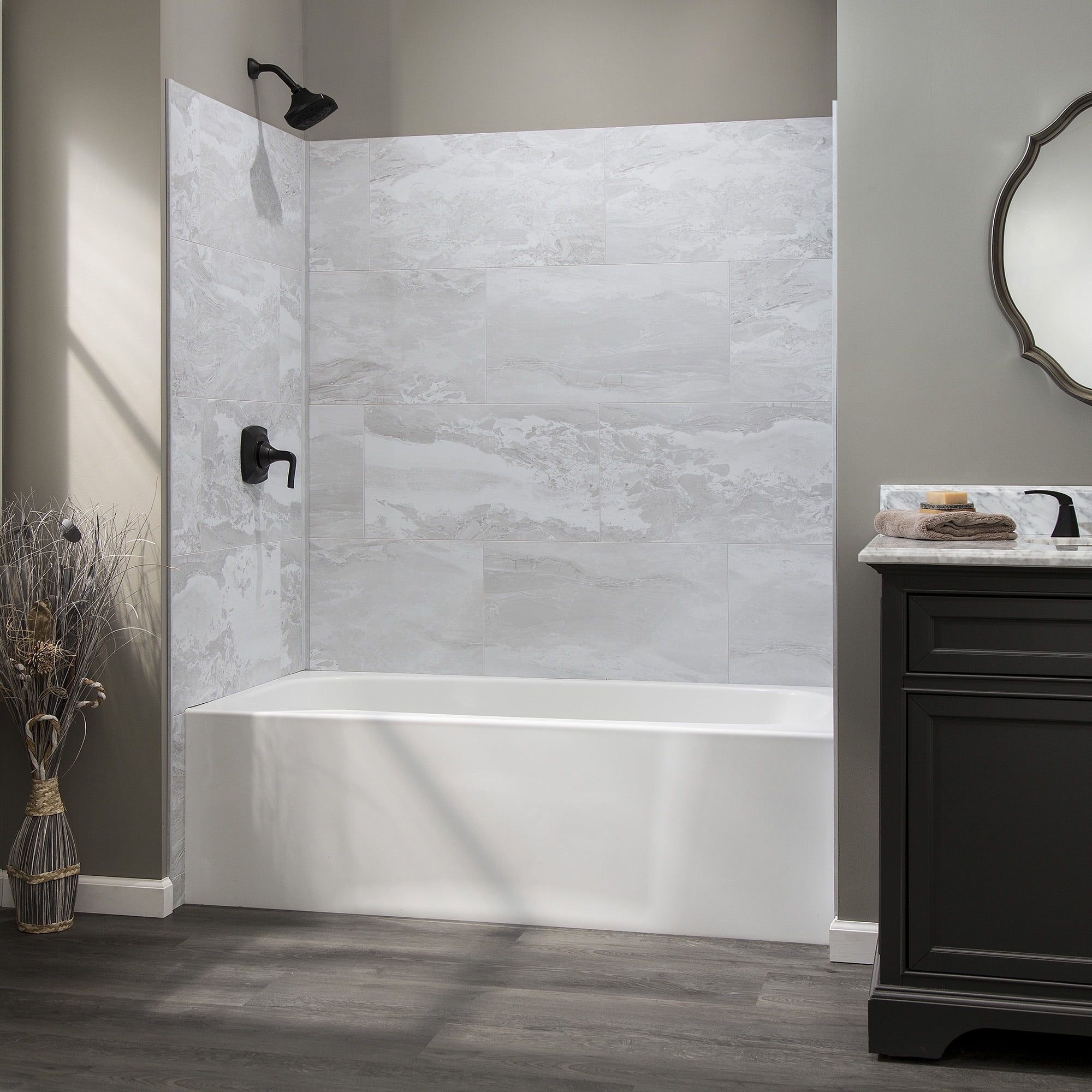 Palisade 25.6in x 14.8in Vinyl Wall Tile in Iced Pewter