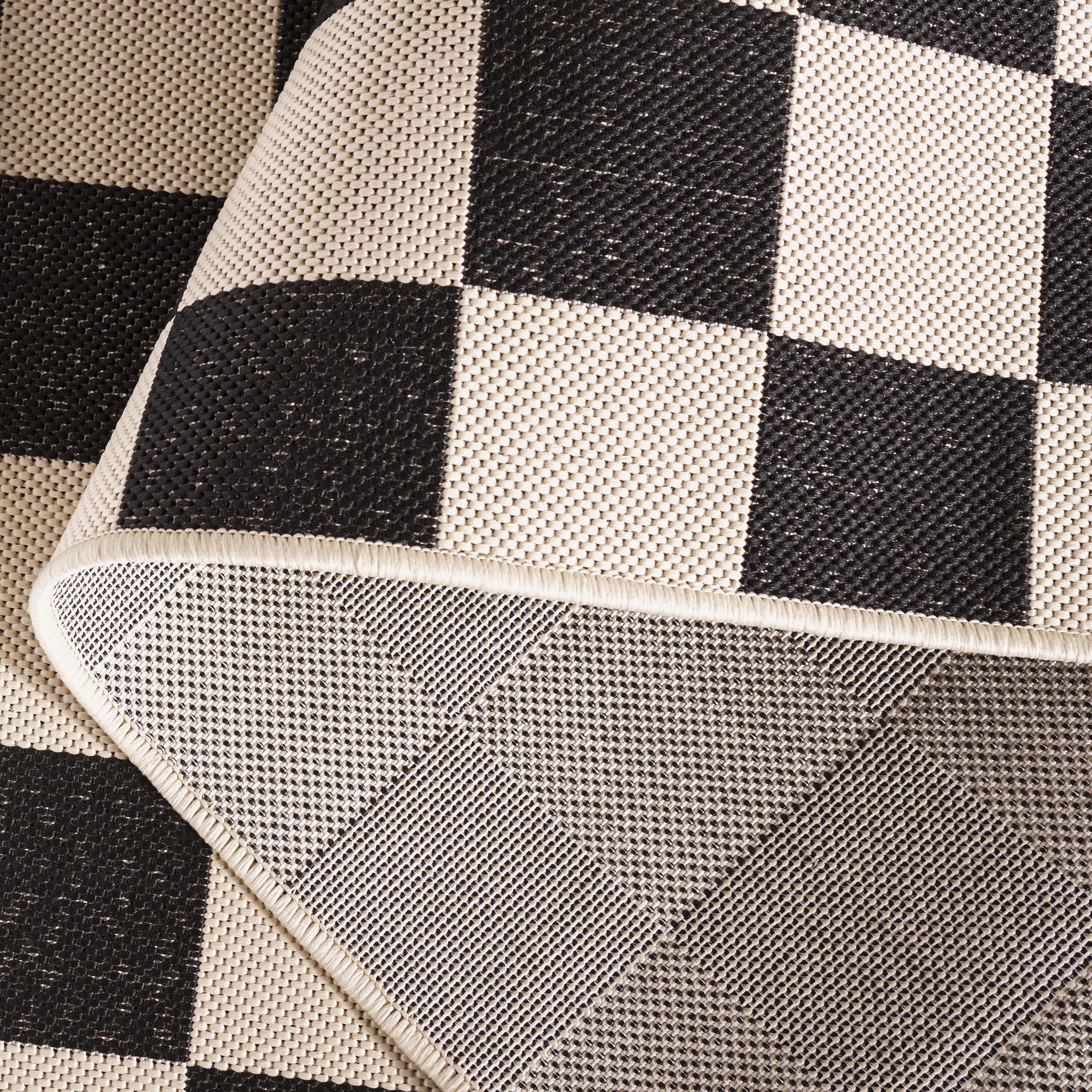 SAFAVIEH Courtyard Talbot Checkered Indoor/Outdoor Area Rug, Black/Beige, 2'7" x 5'