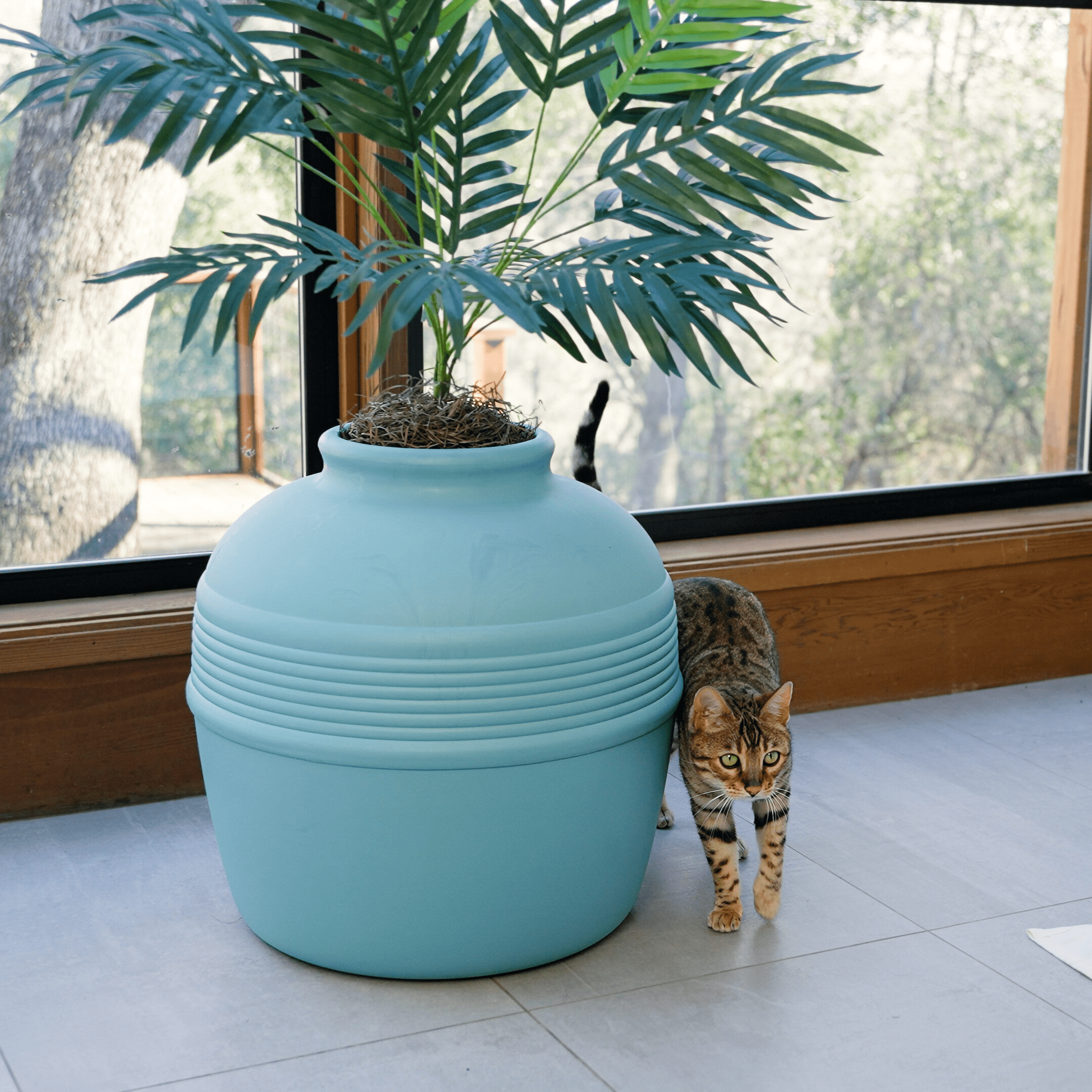 Good Pet Stuff Hidden Cat Litter Box Enclosure with Artificial Plant, Odor Filter System, Reusable Tray, Original Round Planter, Essentials Kit, Blue