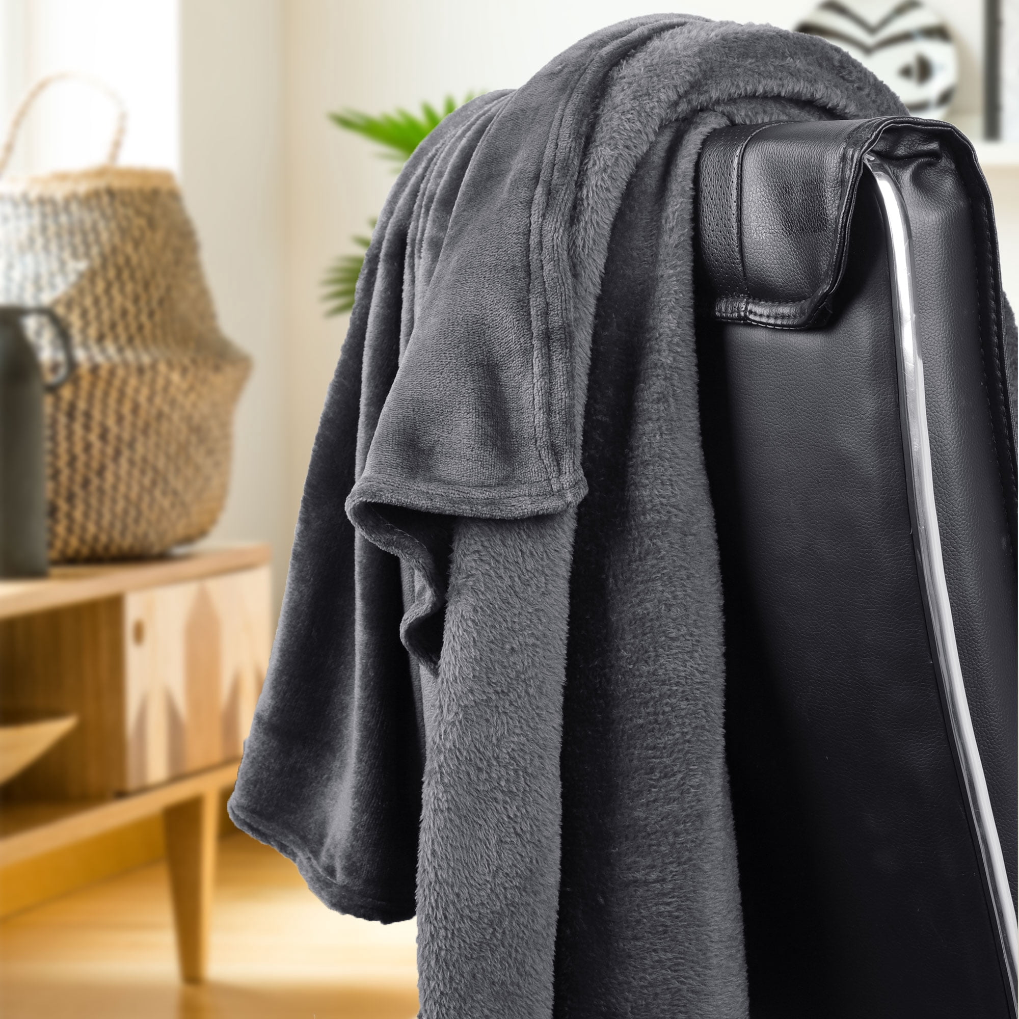 REGALWOVEN 1 Pcs Home Warm Soft Microplush Fleece Solid Throw Blanket Dark Gray 78" x 90"