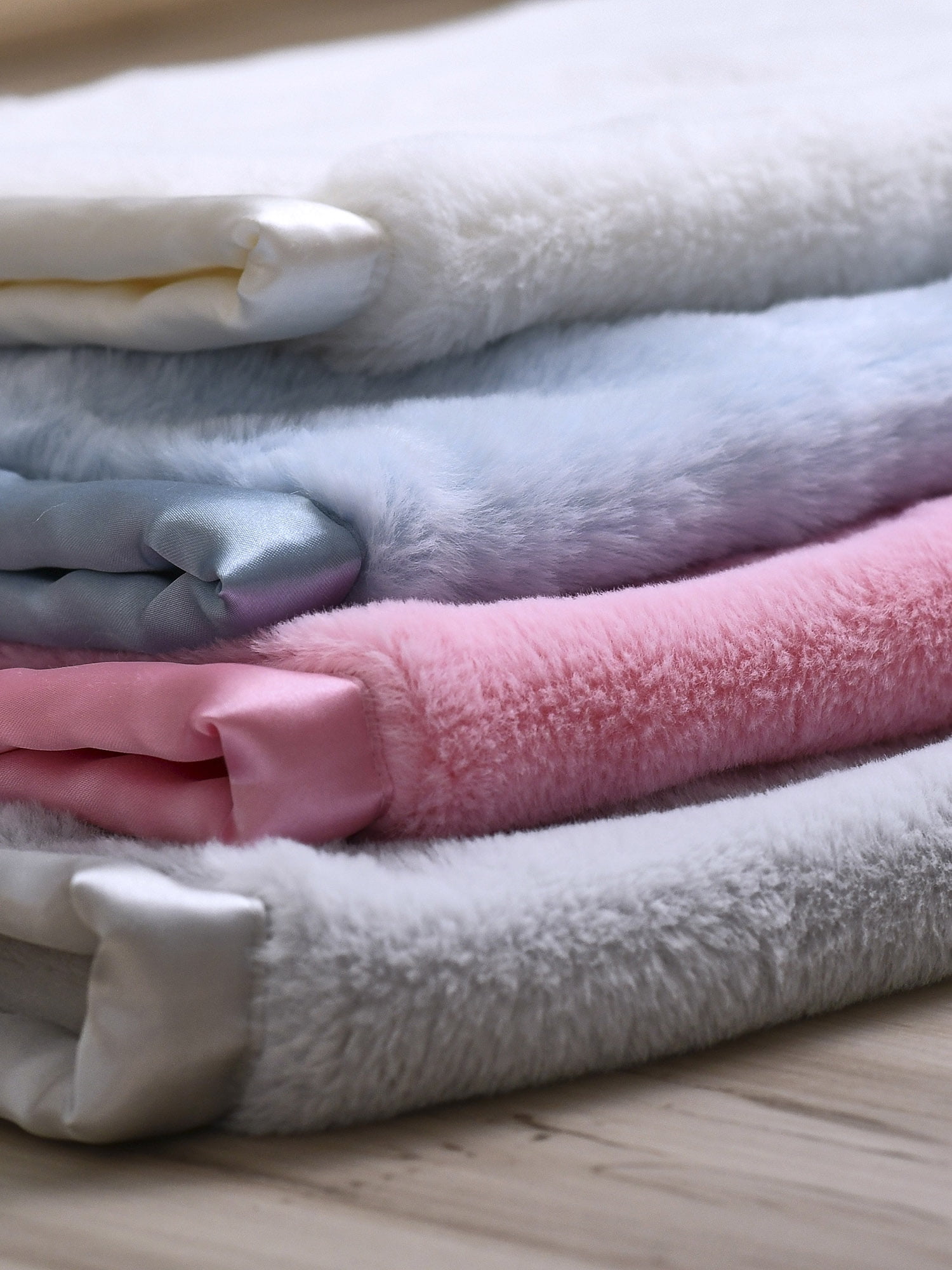 Gerber Baby & Toddler Girl or Boy Unisex Ultra Soft Plush Blanket with Satin Trim