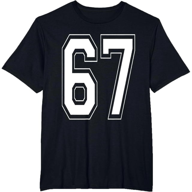 Playera Número 67 para Mujer - Regalo de Cumpleaños, Estilo Jersey Deportivo con Número, Cuello Redondo y Manga Corta, Diseño Divertido, Color Negro