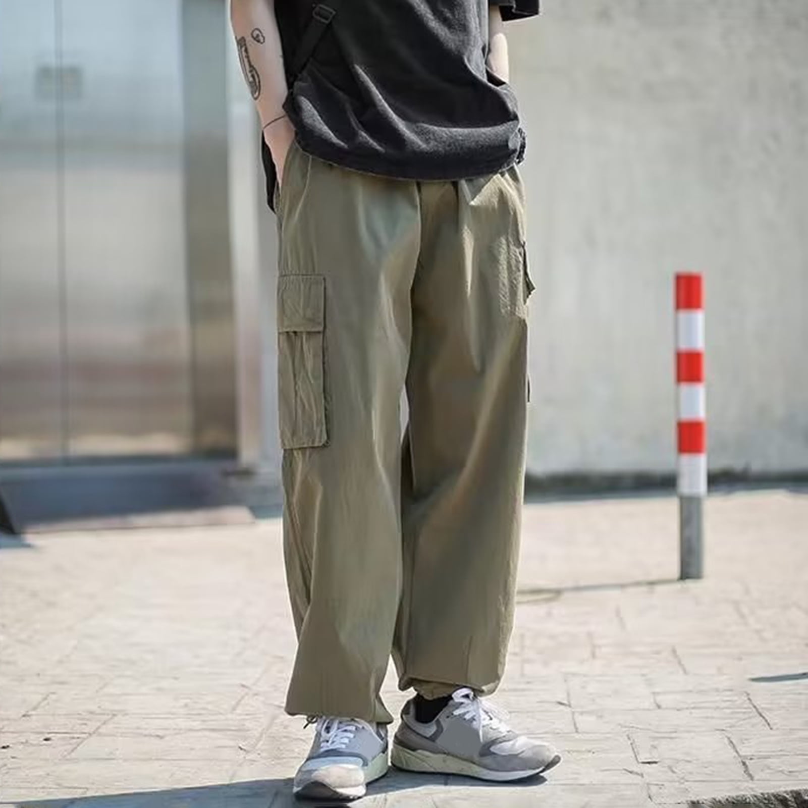Men's Solid Color Wide-Leg Cargo Pants with Drawstring Ankle