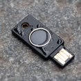 thumbnail image 2 of Llave de seguridad Yubico YubiKey Bio Series FIDO Edition USB-A, 2 of 7