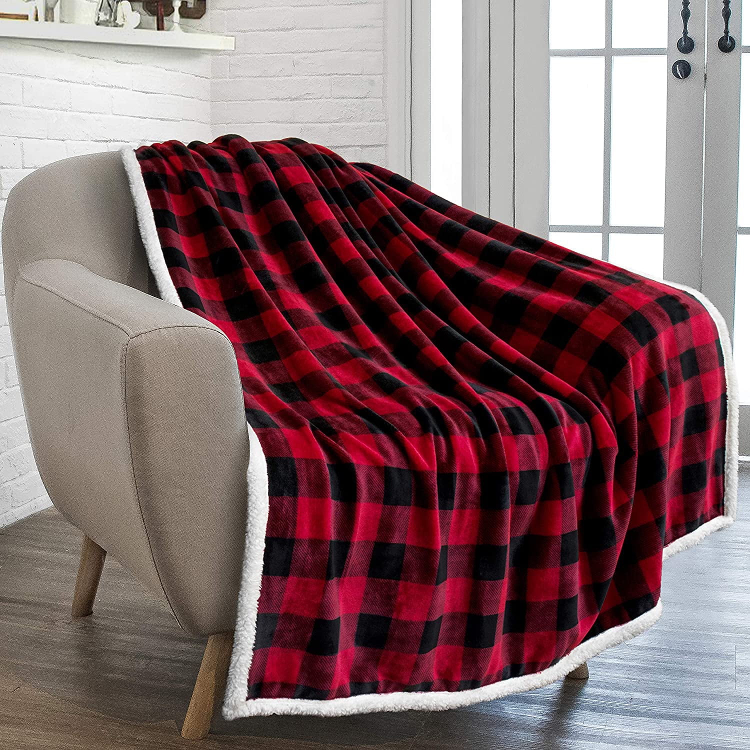 Sanmadrola 50''x60'' Throw Blanket for Couch Buffalo Plaid Sherpa Blanket Throw Fuzzy Red Black Checkered Flannel Fleece Blanket for Couch Bed Fluffy Warm Soft Christmas Plush Microfiber Blanket