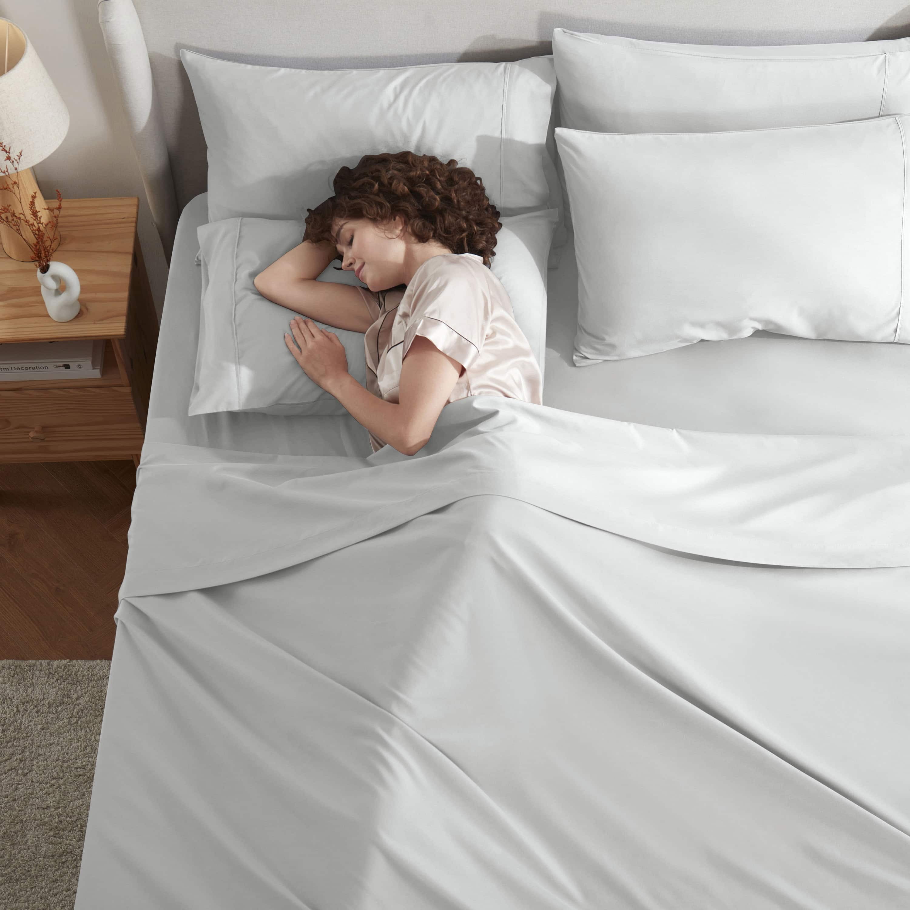 LammaLoe Extra Deep Pocket Split King Sheets set, Fits 18"-24" Mattress, 7 Piece Soft Microfiber Bed Sheet Sets, Light Gray