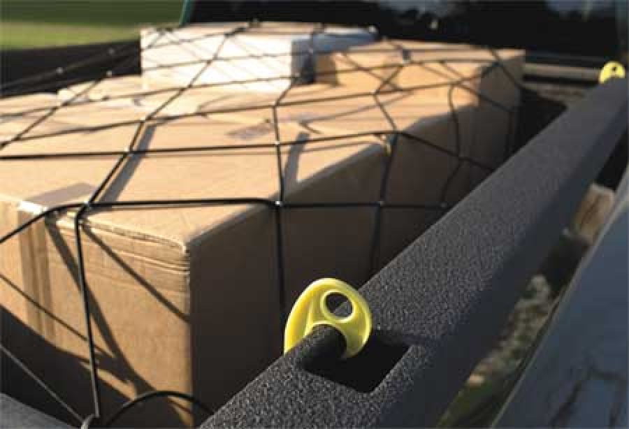 Master Lock Adjustable Truck Cargo Net 78 in x 60 in 
