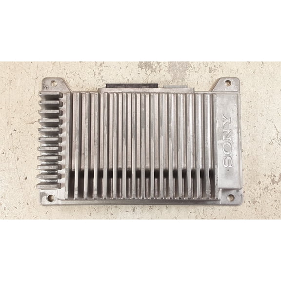 Pre-Owned 2010 Mercury Milan Ford Fusion Taurus Radio Audio Amp Amplifier OEM LKQ - Verify Specific Vehicle Fitment In Description - (Good)