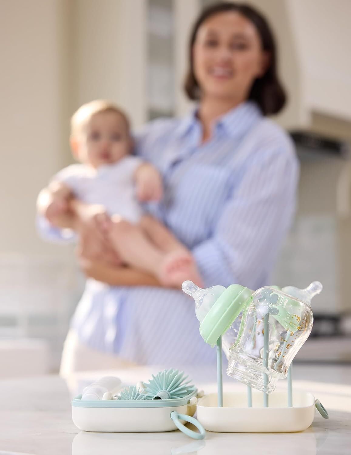 Momcozy Portable Bottle Brush Set - Baby Bottle Cleaner Kit with Silicone Brush, Drying Rack - 6 in 1 Bottle Cleaning Tool for Home and Travel Green 1 Set