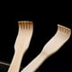 thumbnail image 4 of Rascadora de bambú Asa larga de madera de 16,5 pulgadas | Rascadoras natural resistente para adultos, hombres, mujeres | Alivia las zonas difíciles de alcanzar que pican, regalo ergonómico duradero, 4 of 9