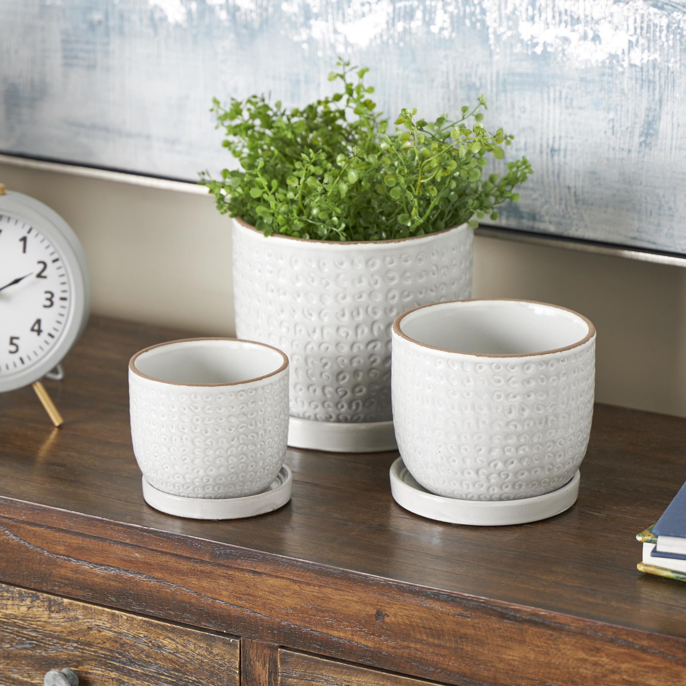 DecMode 7", 5"H Abstract Circle Patterned White Ceramic Planter with Brown Accents and Base Tray (3 Count)