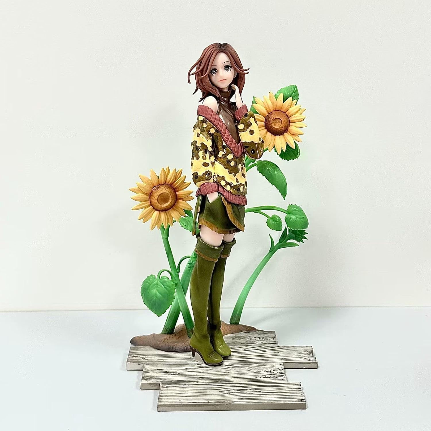 Oosaki Nana Figure Komatsu Nana, Standing Sunflower RoseAction Figure 24cm/9.4inch Anime Character Statue, Green