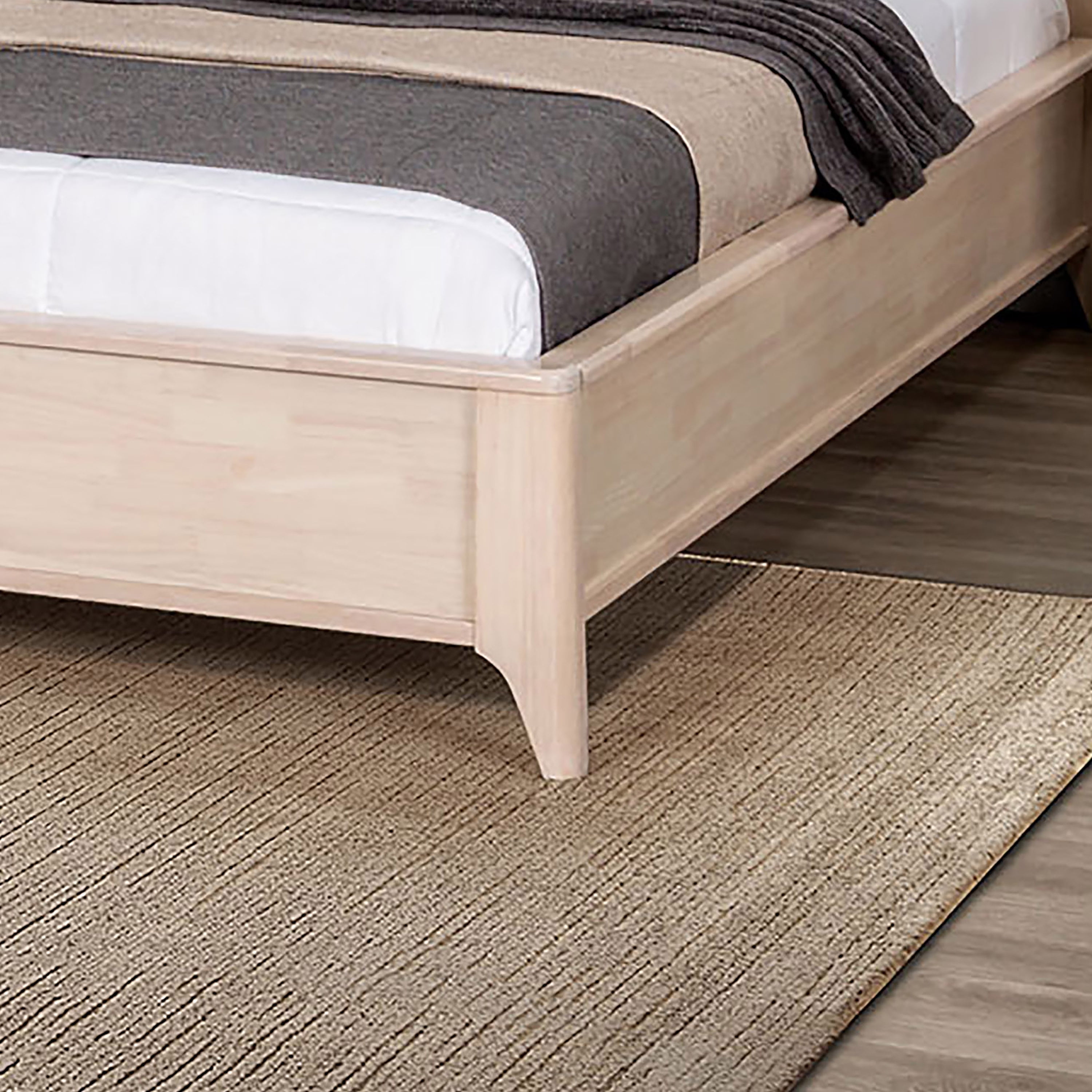 Furniture of America Rya Solid Wood Queen Platform Bed