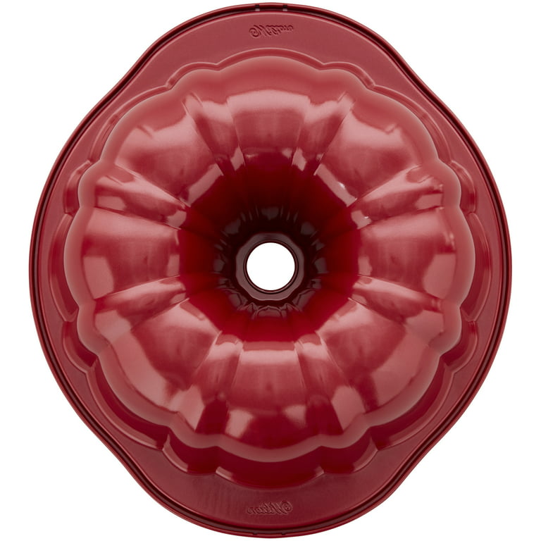 GoodCook® Nonstick Fluted Cake Pan - Red/Cream, 9.5 in - Kroger