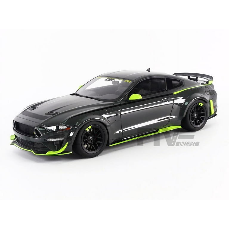 Ford Mustang by Toshi - Model car collection - GT SPIRIT