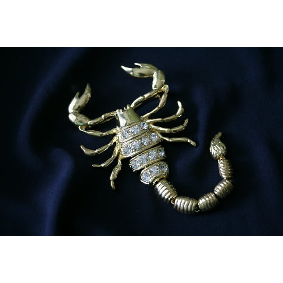 Large Scorpion Rhinestone Embellished Gold Brooch Pin