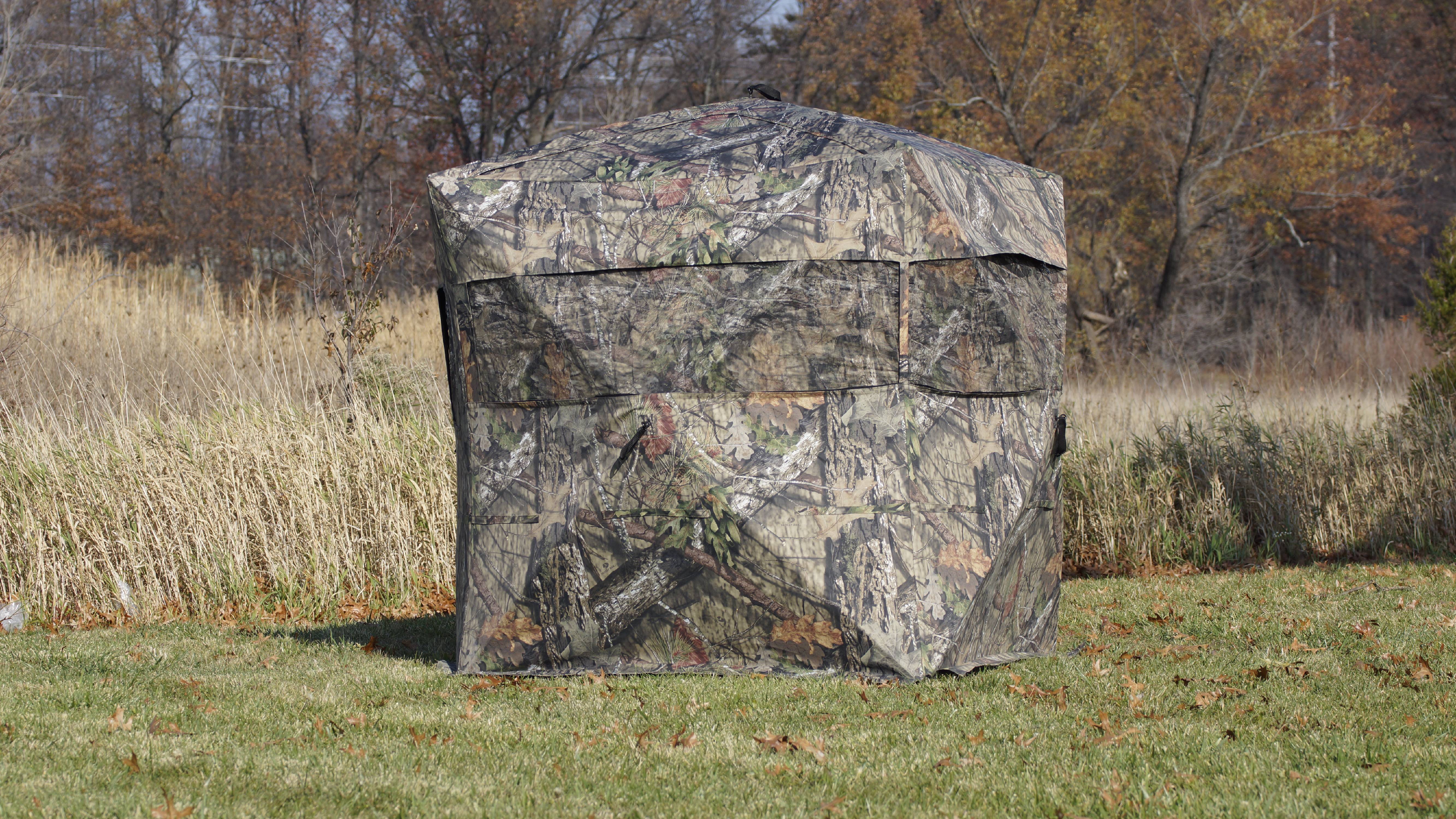 Mossy Oak Break Up Country Guide Gear Dual Hub Turkey Blind Mossy Oak Break Up Country Guide Gear Dual Hub Turkey Blind