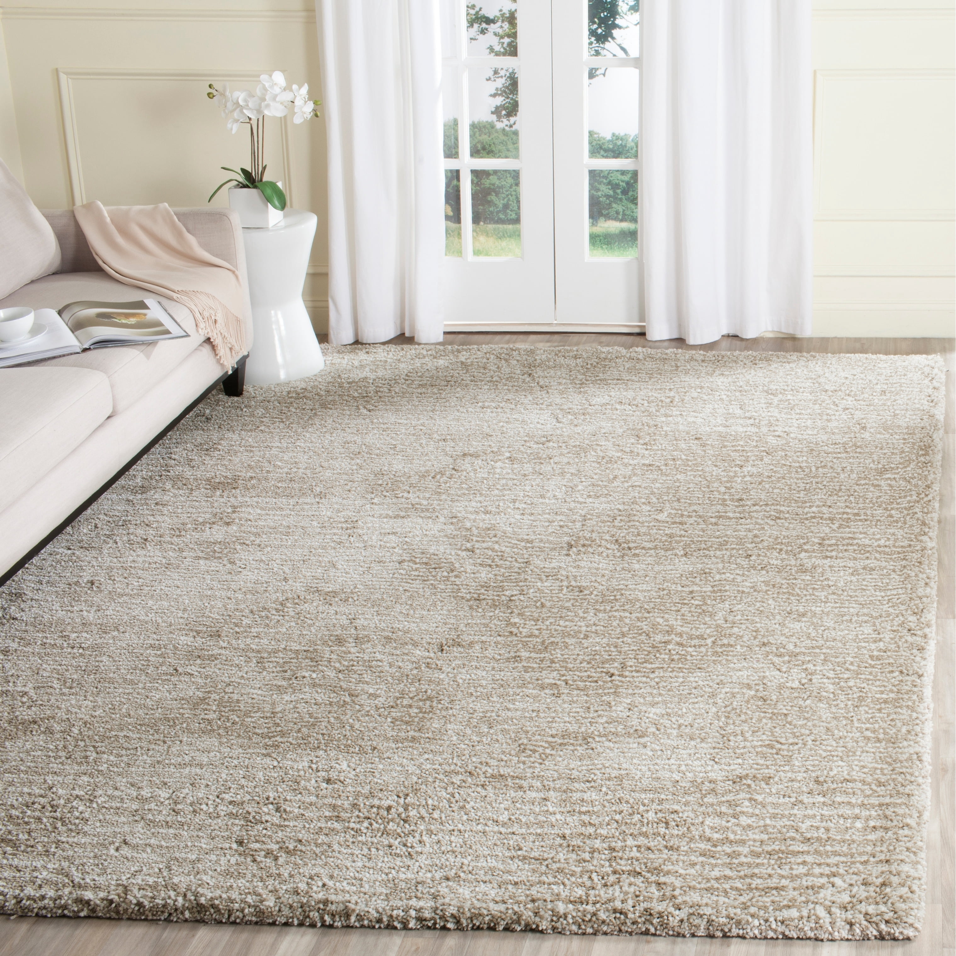 SAFAVIEH Ultimate Atanas Solid Plush Polyester Shag Area Rug, Silver, 3' x 5'