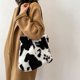 thumbnail image 5 of Vintage Zebra Stripes Bolso de hombro con estampado de vaca Mujer Otoño Invierno Bolsos de felpa, 5 of 9