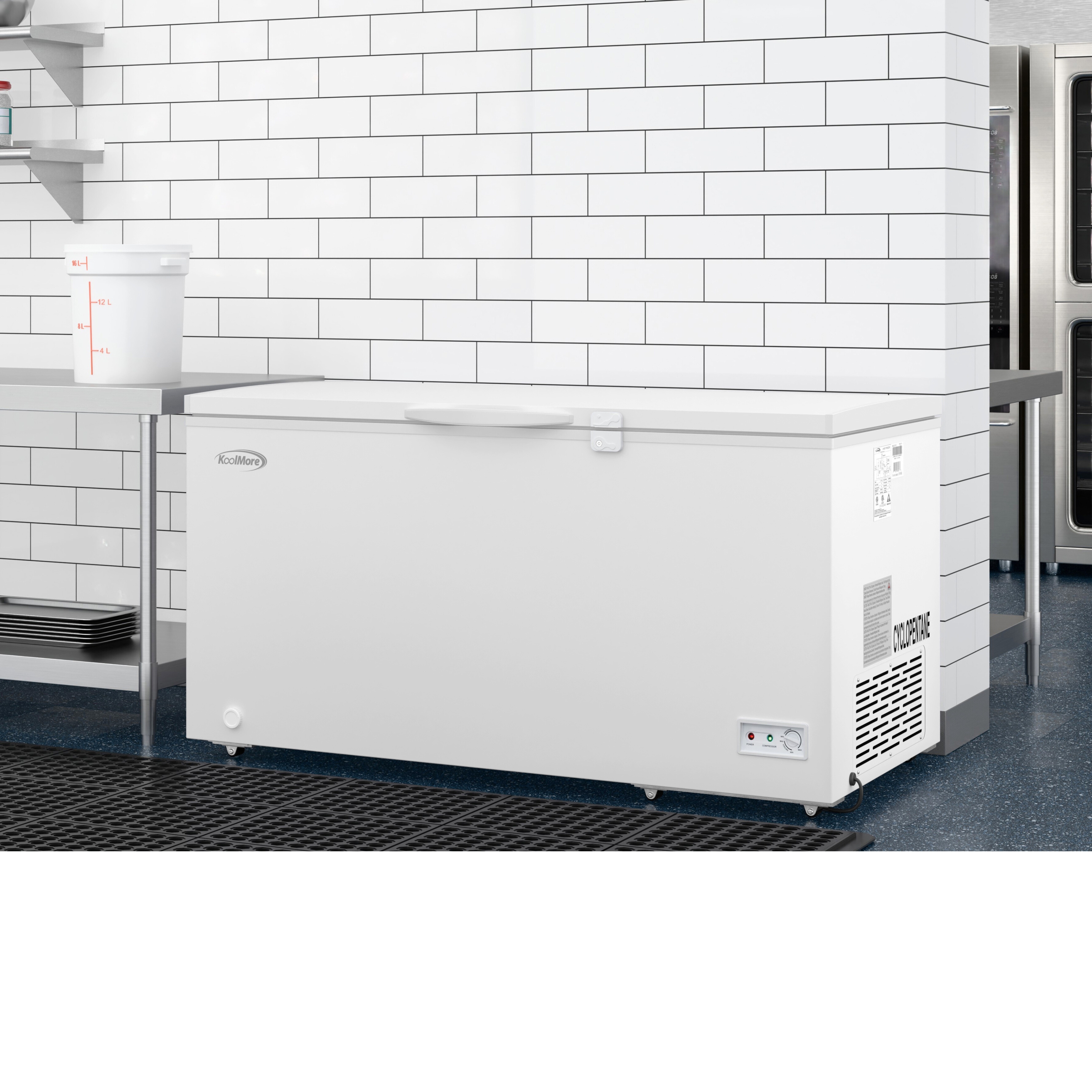 60 in. Commercial Chest Freezer 15.9 cu ft. SCF-16C.