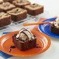 thumbnail image 5 of Wilton Brownie Bar Pan, 12-Cavity, 5 of 6
