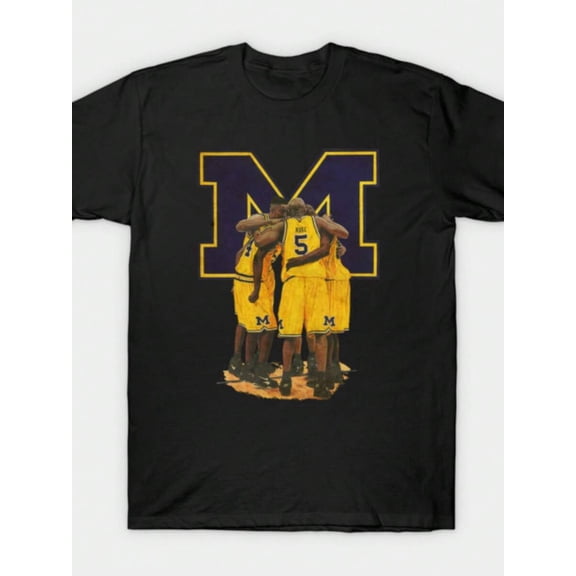 【New Arrival】Vintage Basketball Team Huddle Retro Graphic T-Shirt, Unisex Cotton Crew Neck Throwback Sports Casual Tee, Old School Basketball Fan Gift