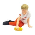 thumbnail image 3 of Figura de niño sentado a escala 1/64, figura pintada en miniatura, coleccionable, accesorio fotográfico DIY Camisa blanca, 3 of 9