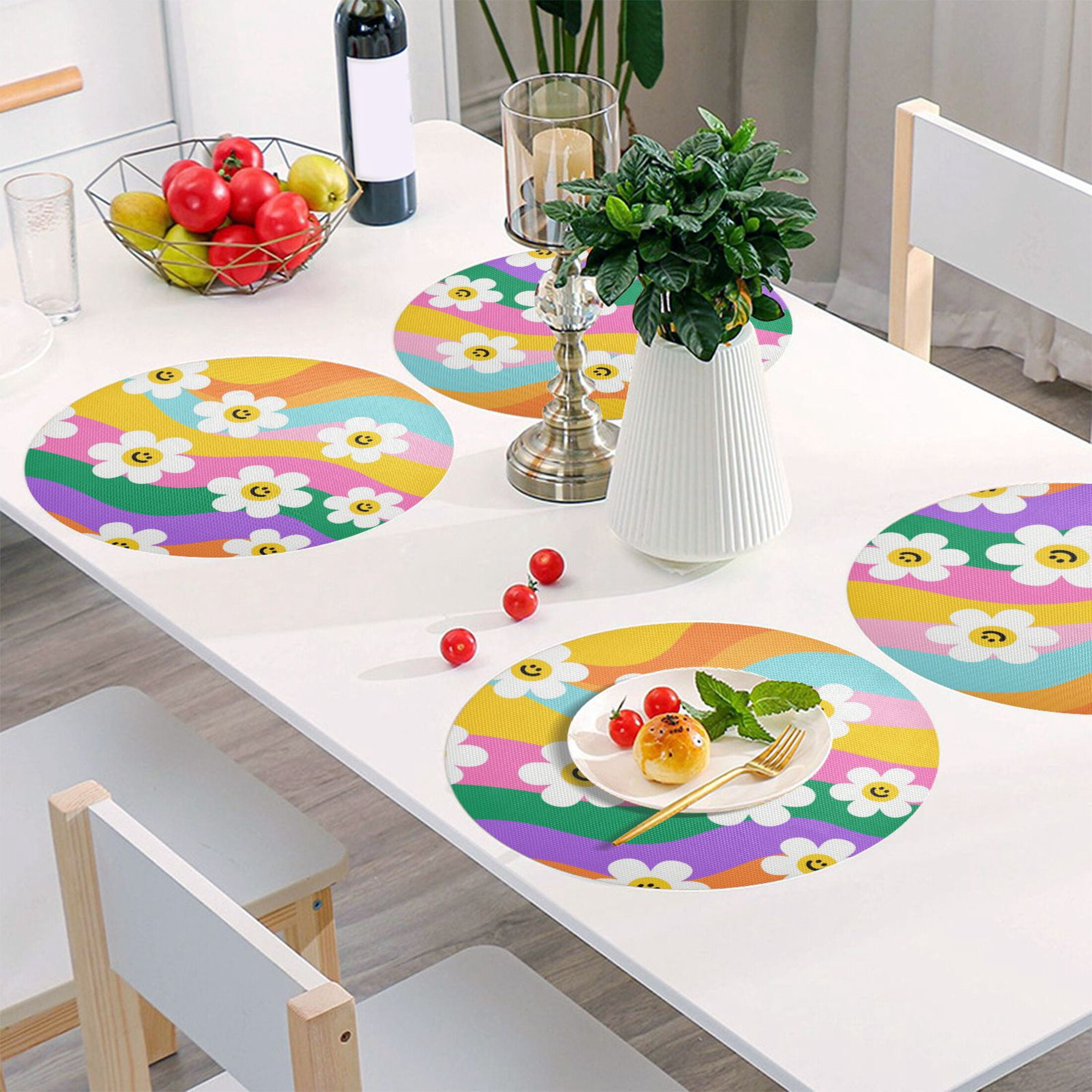 15.4 Inch Round Woven Placemats set of 6 for Dining Table Washable Heat Resistant Table Mats Non-Slip Washable Table Pad for Home Kitchen Decor Smiley Daisy on Rainbow Background