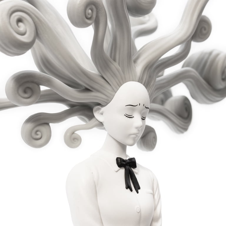 Uzumaki Kirie Deluxe Vinyl Figure with Swappable Heads by