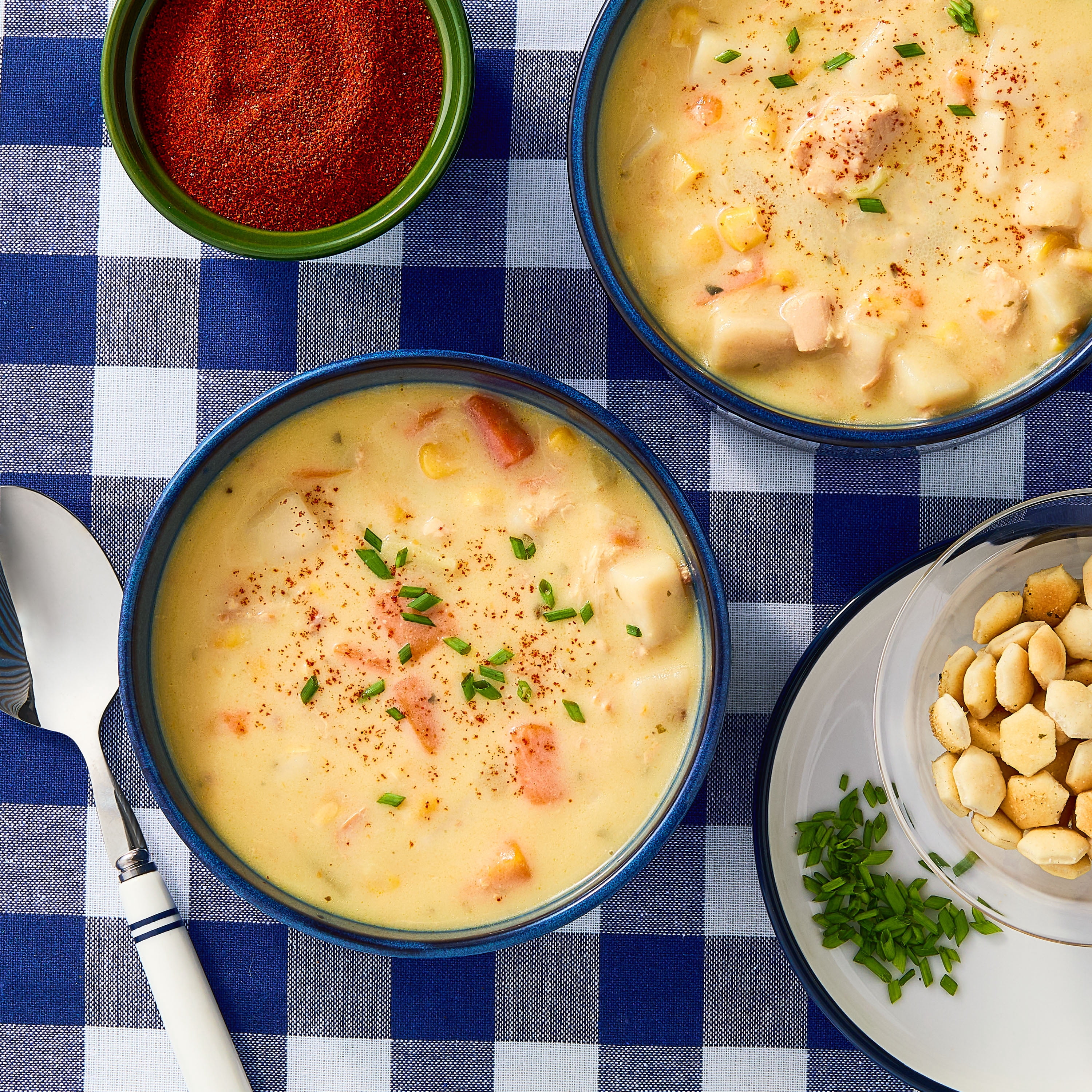 Great Value Clam Chowder Soup, 18.8 oz Can