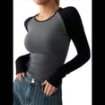 thumbnail image 3 of Camisas de Larga para Mujer, Corte Ajustado, Elásticas, con Bloques de Color y Ligeramente Recortadas. Gris Oscuro L, 3 of 8