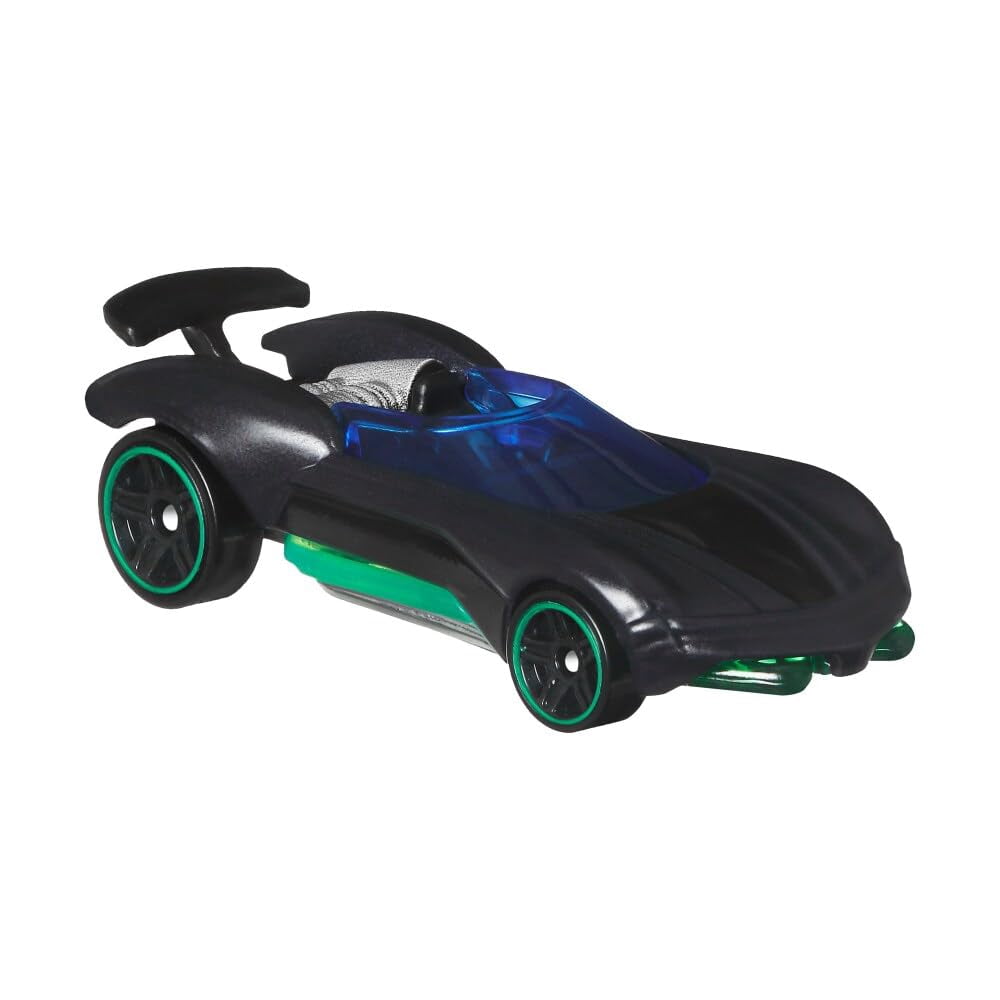Hot Wheels Disney 100 Star Wars Character Cars, Luke Skywalker and Darth Vader Set, 2-Pack